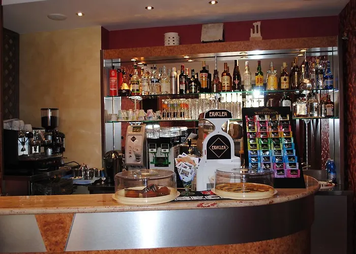 Hotel Maximo 3*